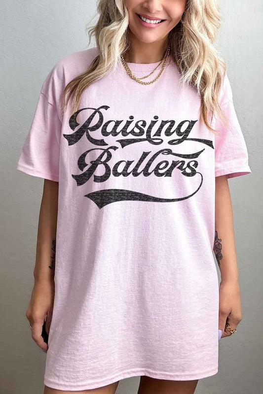 RAISING BALLERS OVERSIZED GRAPHIC TEE