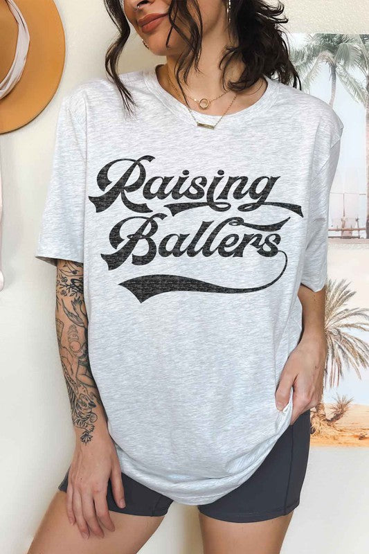 RAISING BALLERS OVERSIZED GRAPHIC TEE