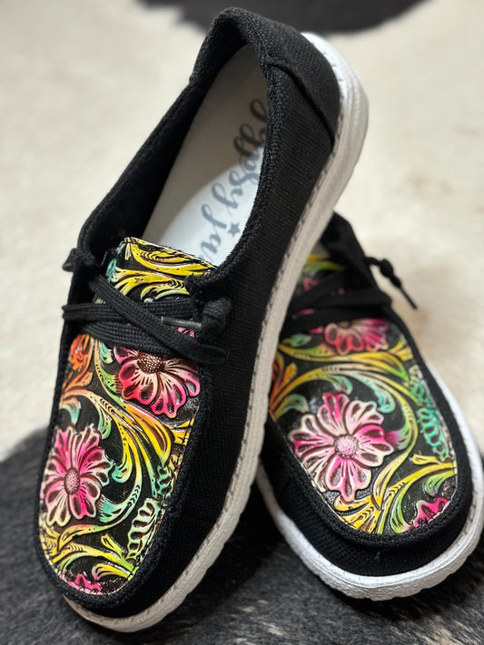 Tulip - Ladies Slip on Sneaker with bold floral accent